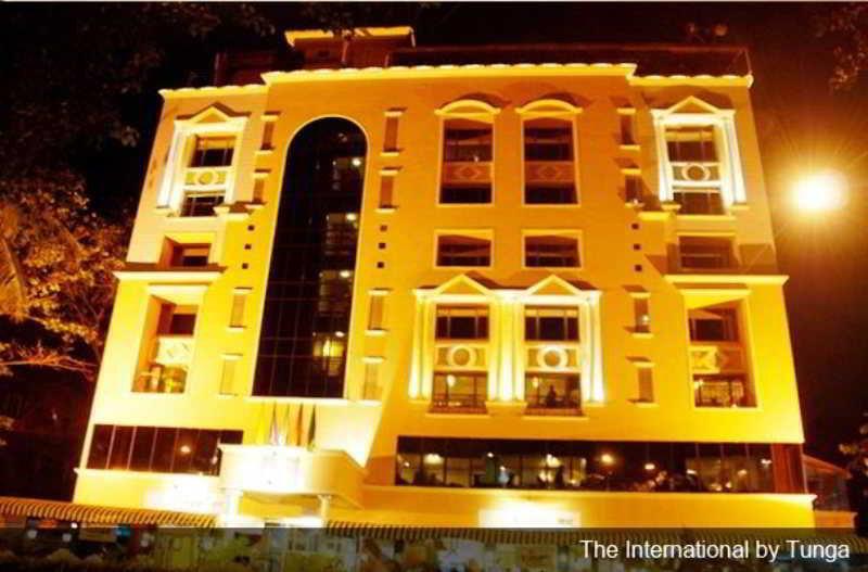 The International By Tunga Hotel Mumbai Exterior photo