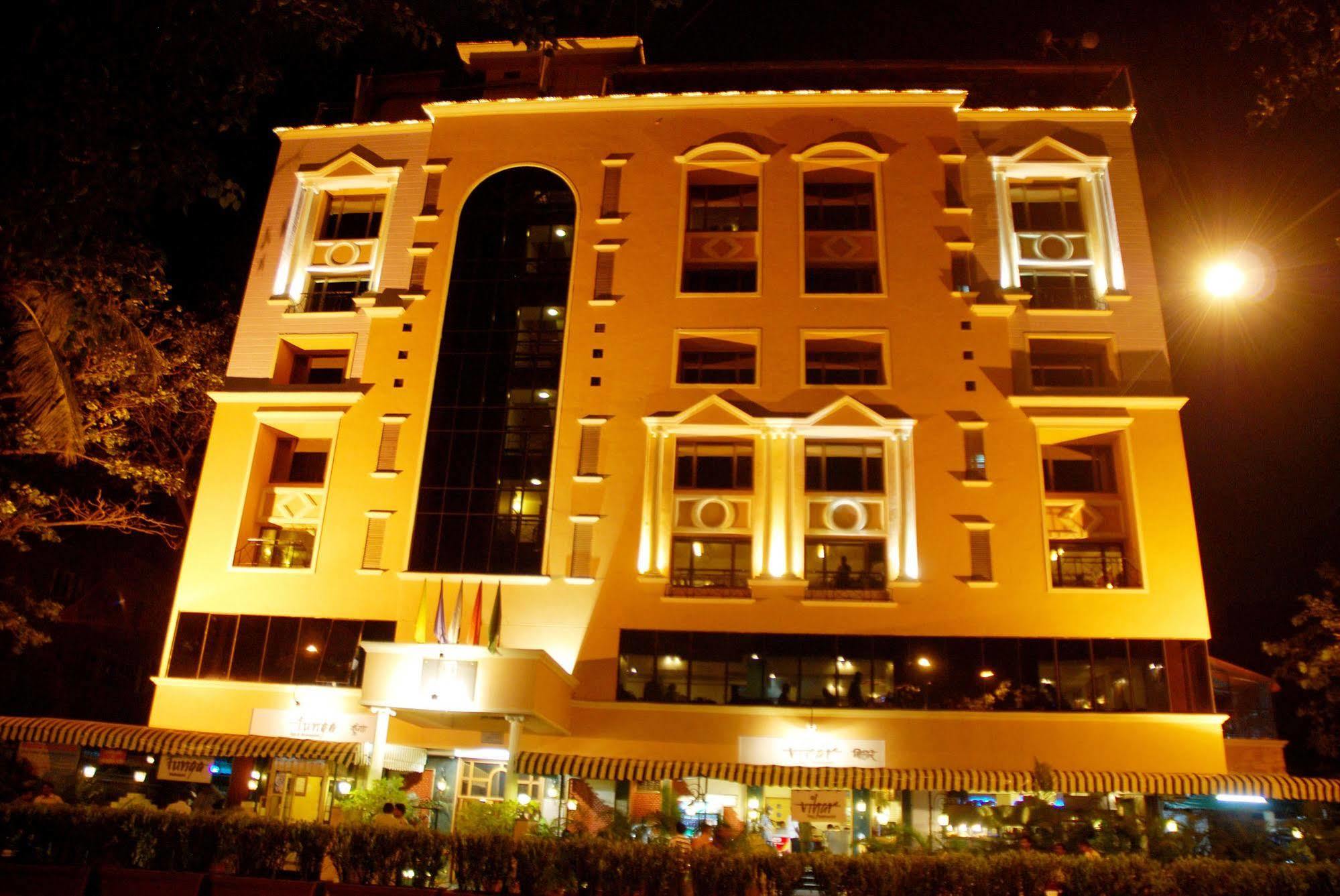 The International By Tunga Hotel Mumbai Exterior photo